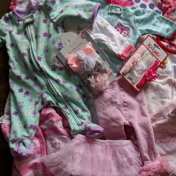 NB Girls Lot - Picture 6 of 8